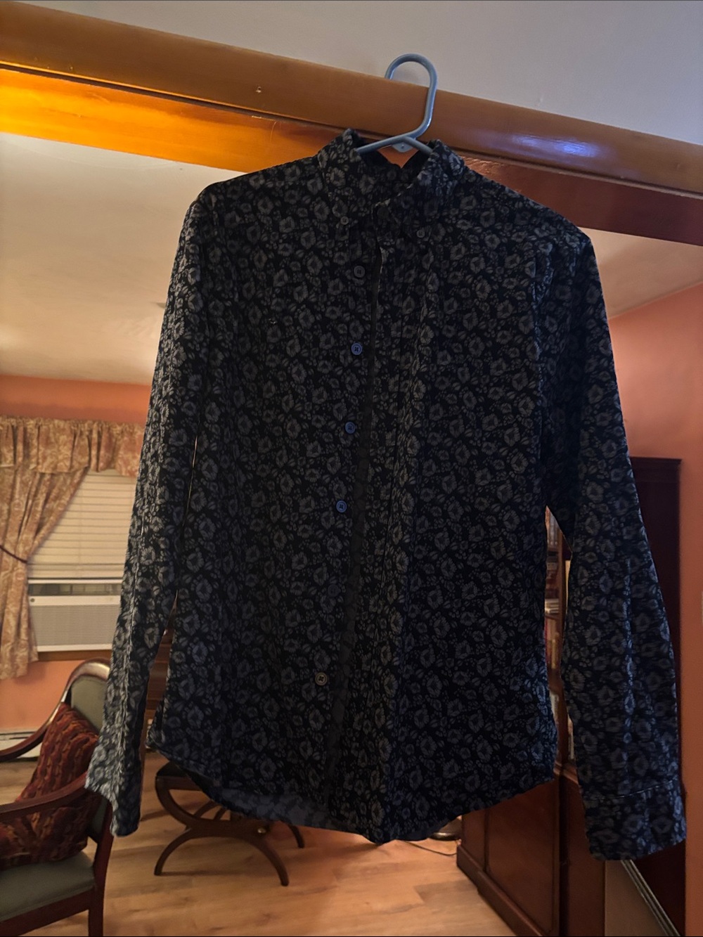 Express Black Floral Button-Down Shirt